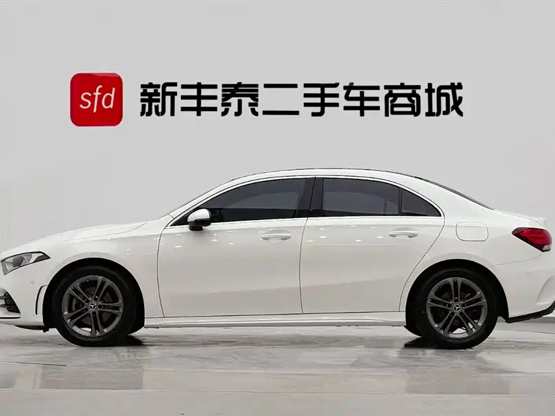 MERCEDES-BENZ A CLASS