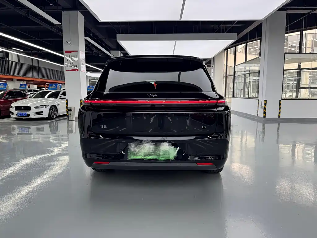 Li Auto Li L8 — миниатюра 15