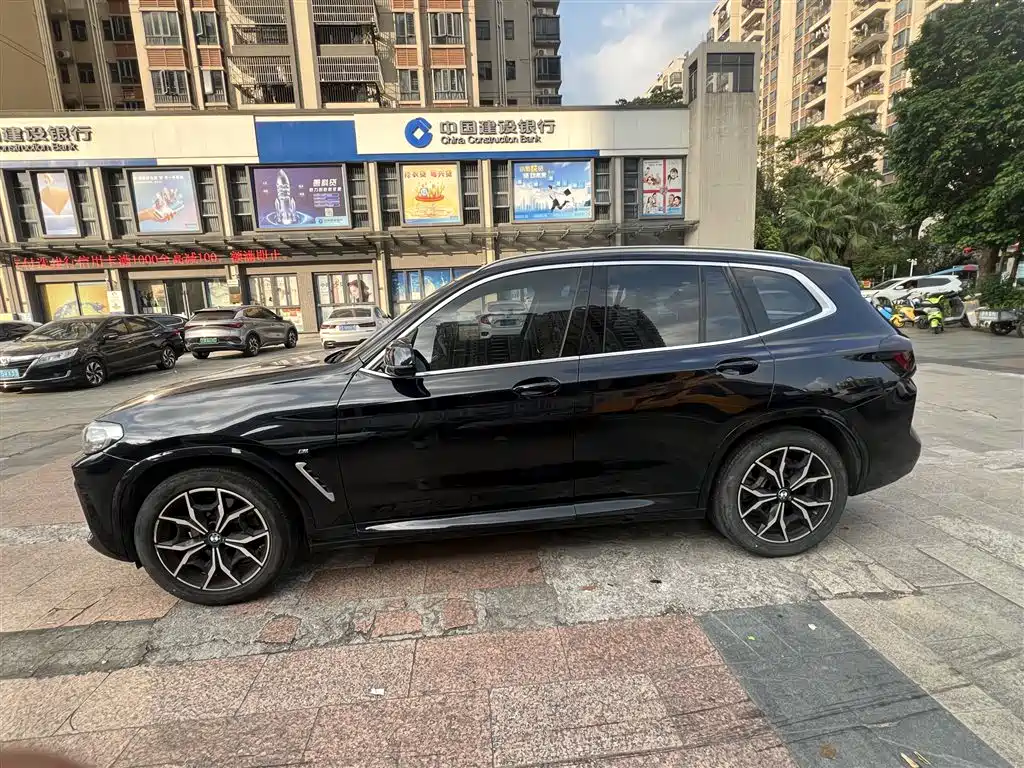BMW X3 — миниатюра 3