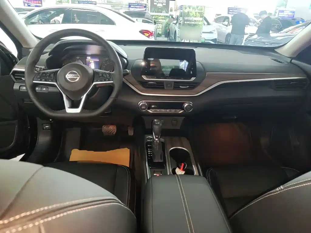 Nissan Teana — миниатюра 10