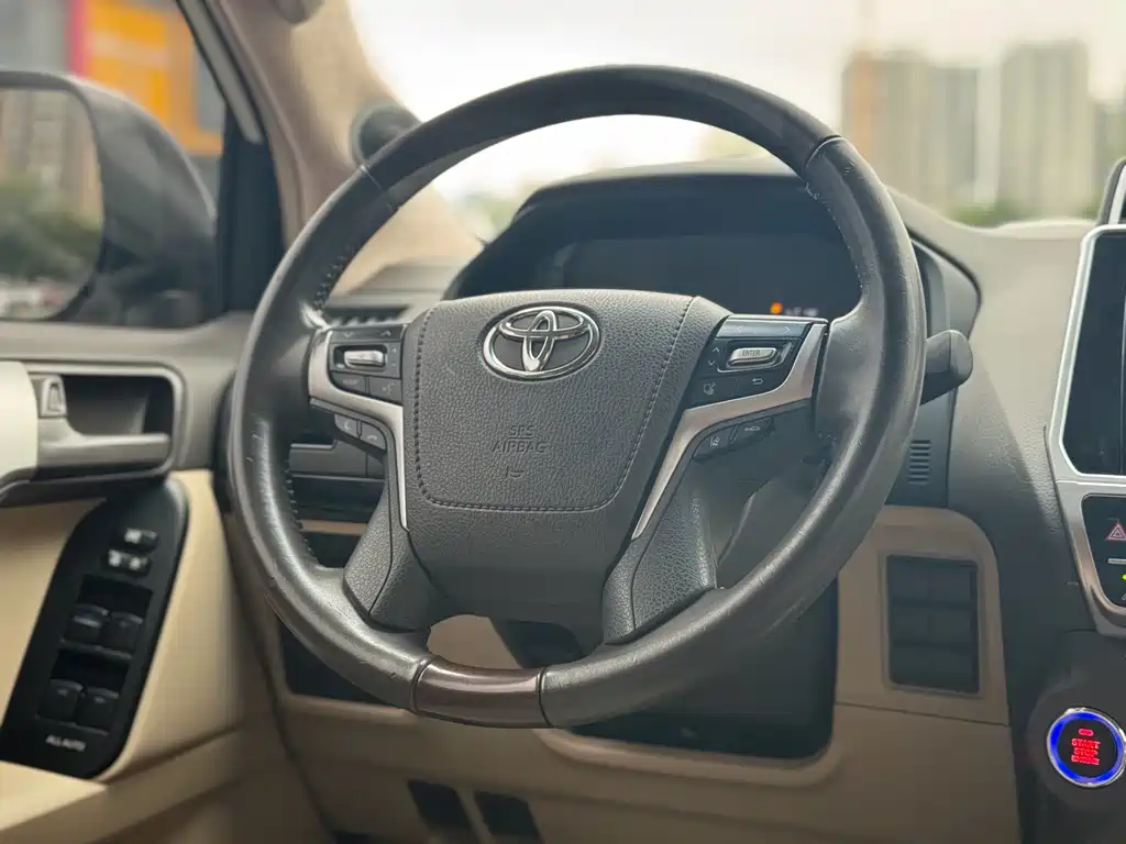 Toyota Land Cruiser Prado 2019 2.7L