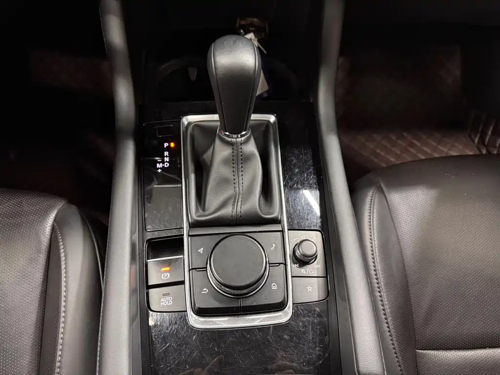 Mazda 3 Axela — миниатюра 13
