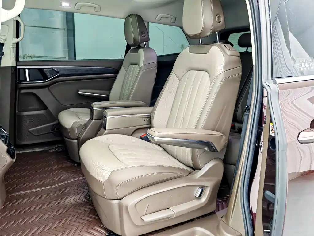 Volkswagen Viloran — миниатюра 6