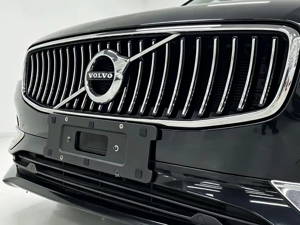 Volvo S90 — миниатюра 18