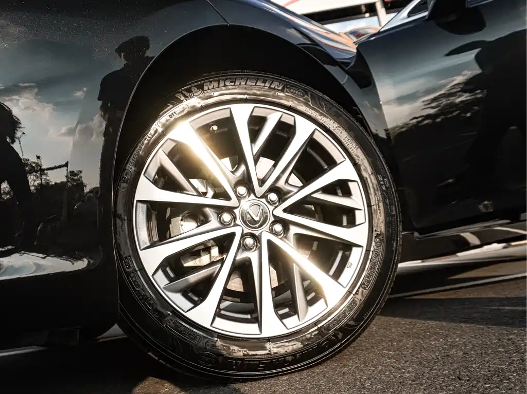 Lexus ES — миниатюра 4