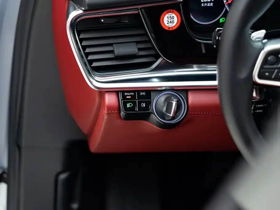 Porsche Panamera — миниатюра 18