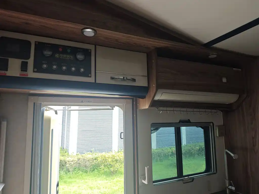 MAXUS V80 RV — миниатюра 13