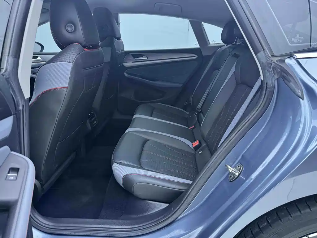 Volkswagen Lamando — миниатюра 17