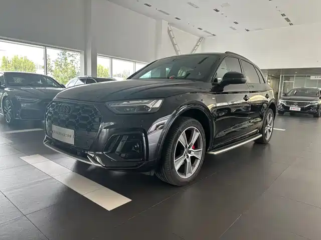 AUDI  Q5L 2023