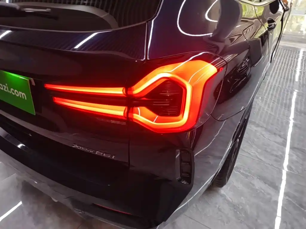 BMW X3 — миниатюра 8