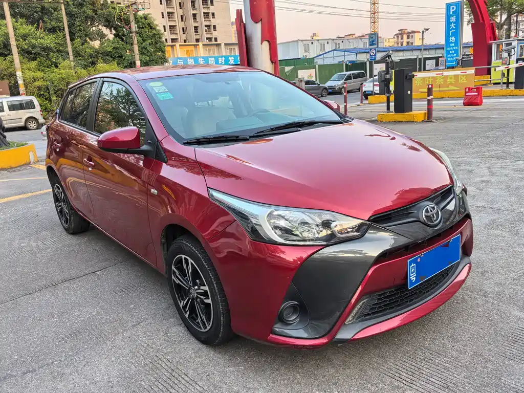 TOYOTA YARIS L ZHIXUAN