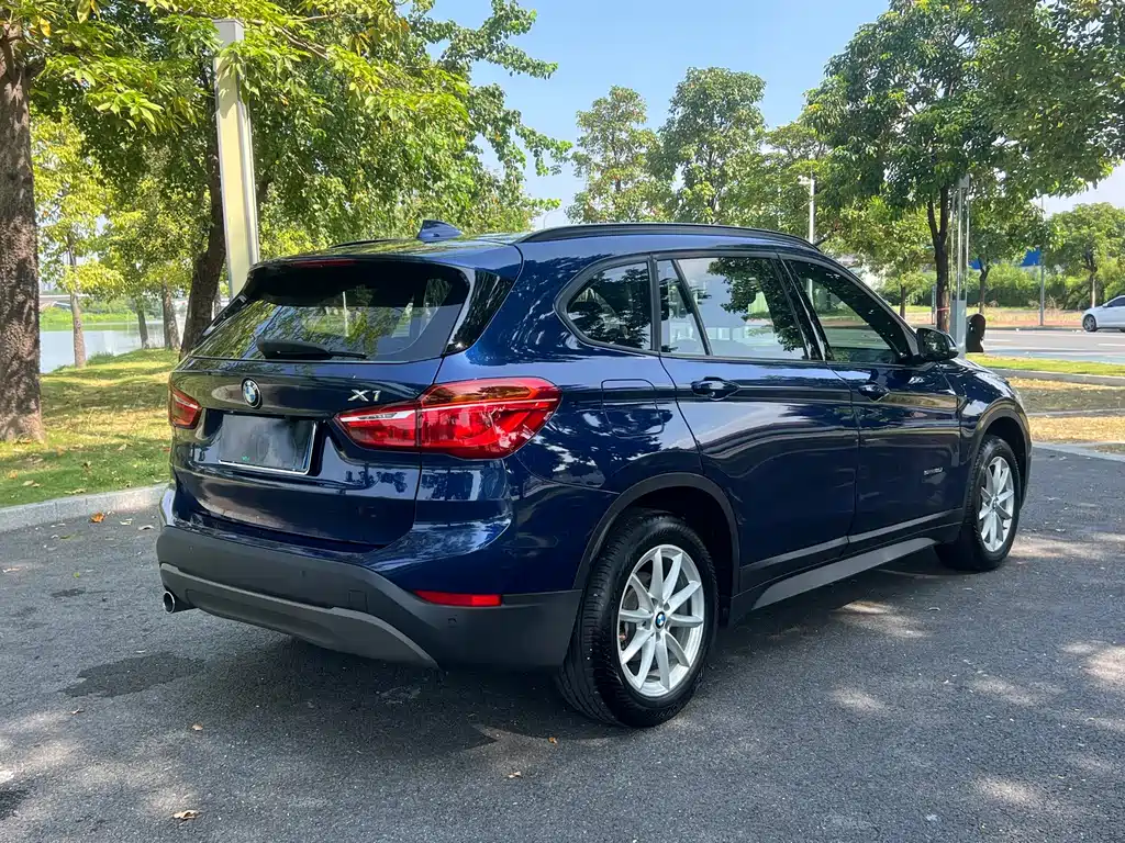 BMW X1 — миниатюра 5