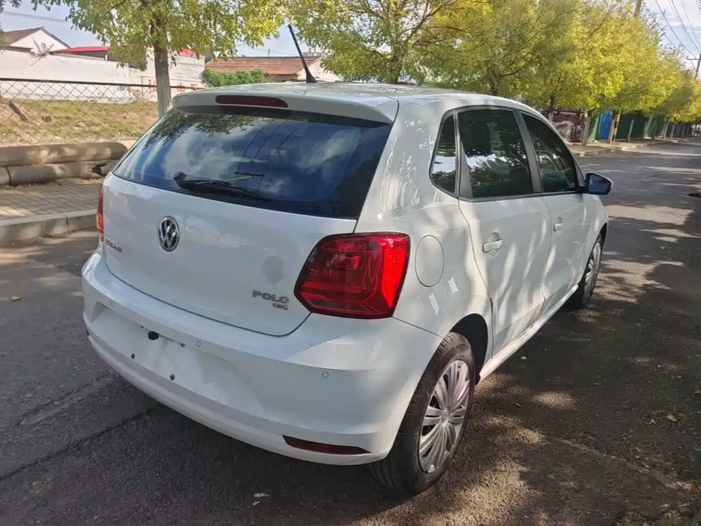 Volkswagen Polo — миниатюра 7