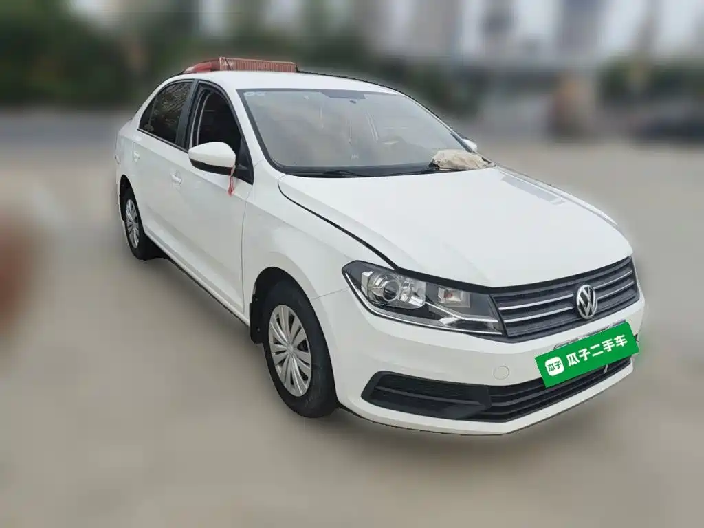 Volkswagen Santana — миниатюра 3