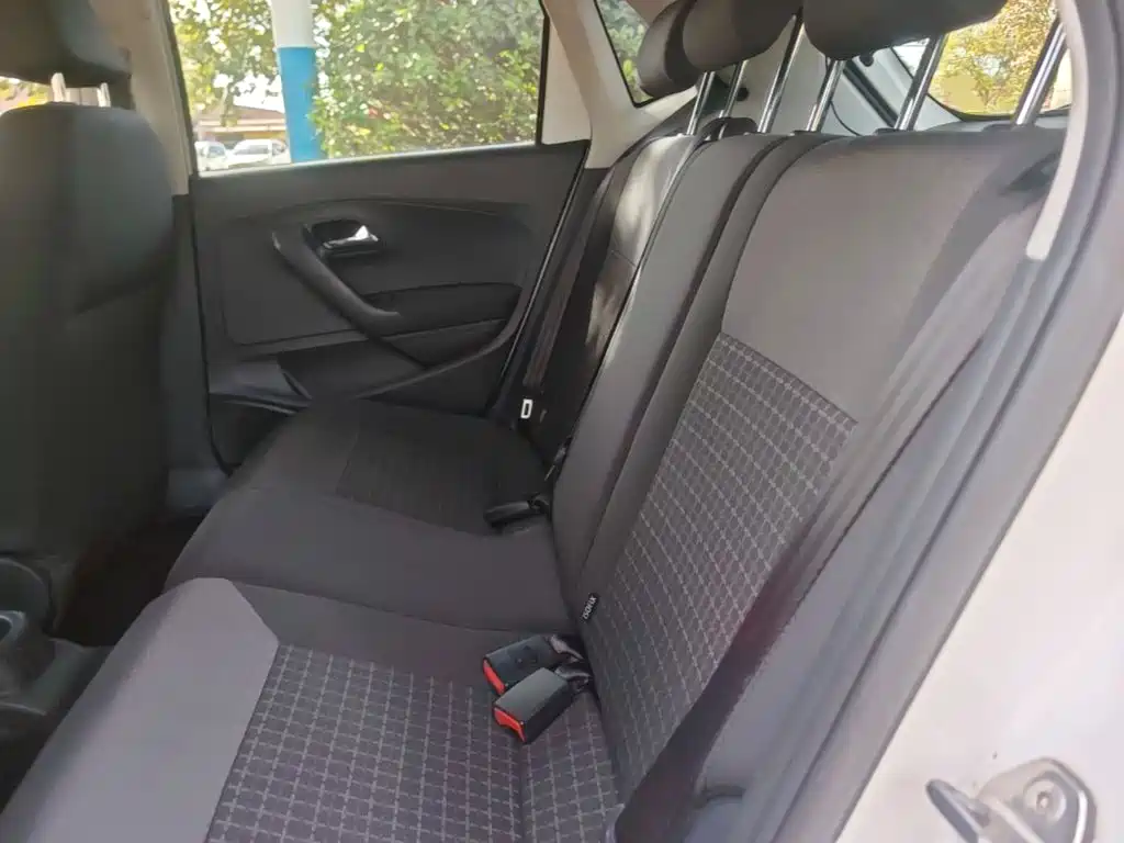 Volkswagen Polo — миниатюра 17