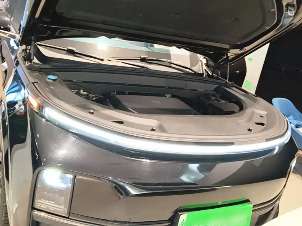 Li Auto Li L9 — миниатюра 20