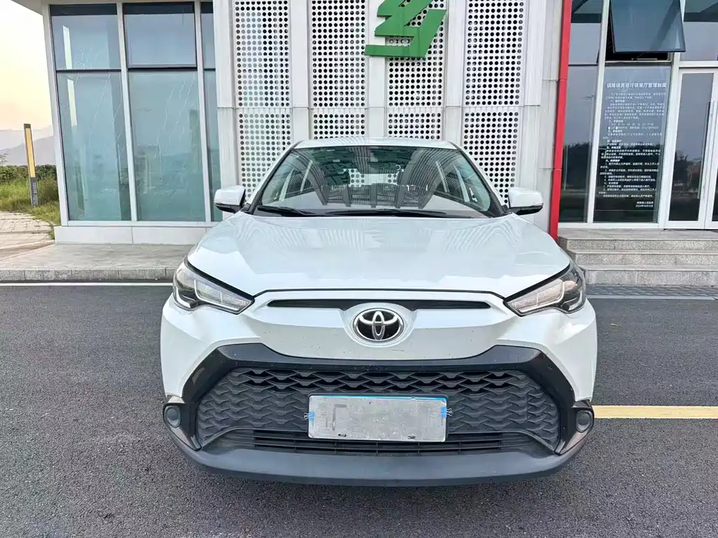 Toyota Frontlander — миниатюра 21