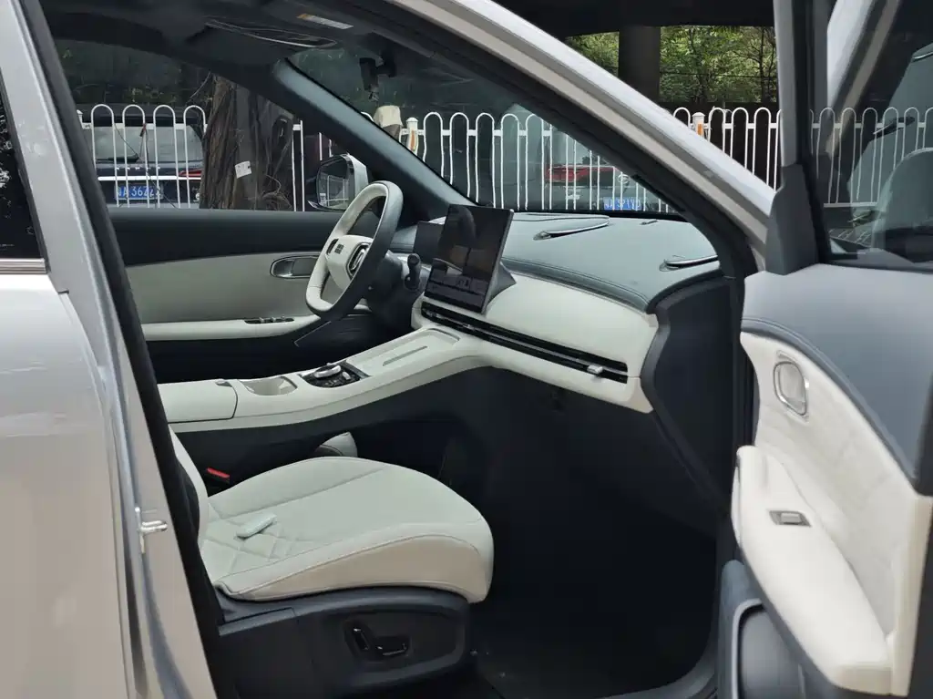 Geely Galaxy Galaxy 7 7 2025 120km