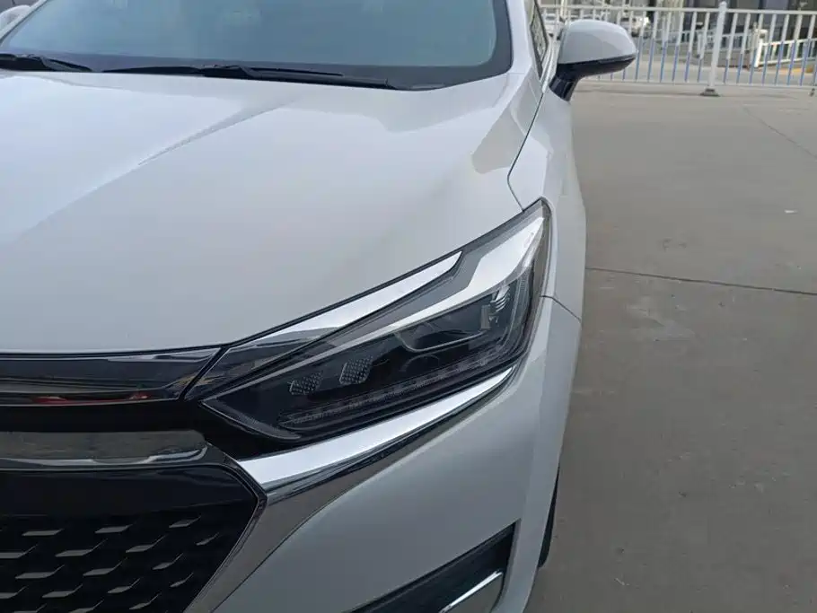 BAIC U7 — миниатюра 5