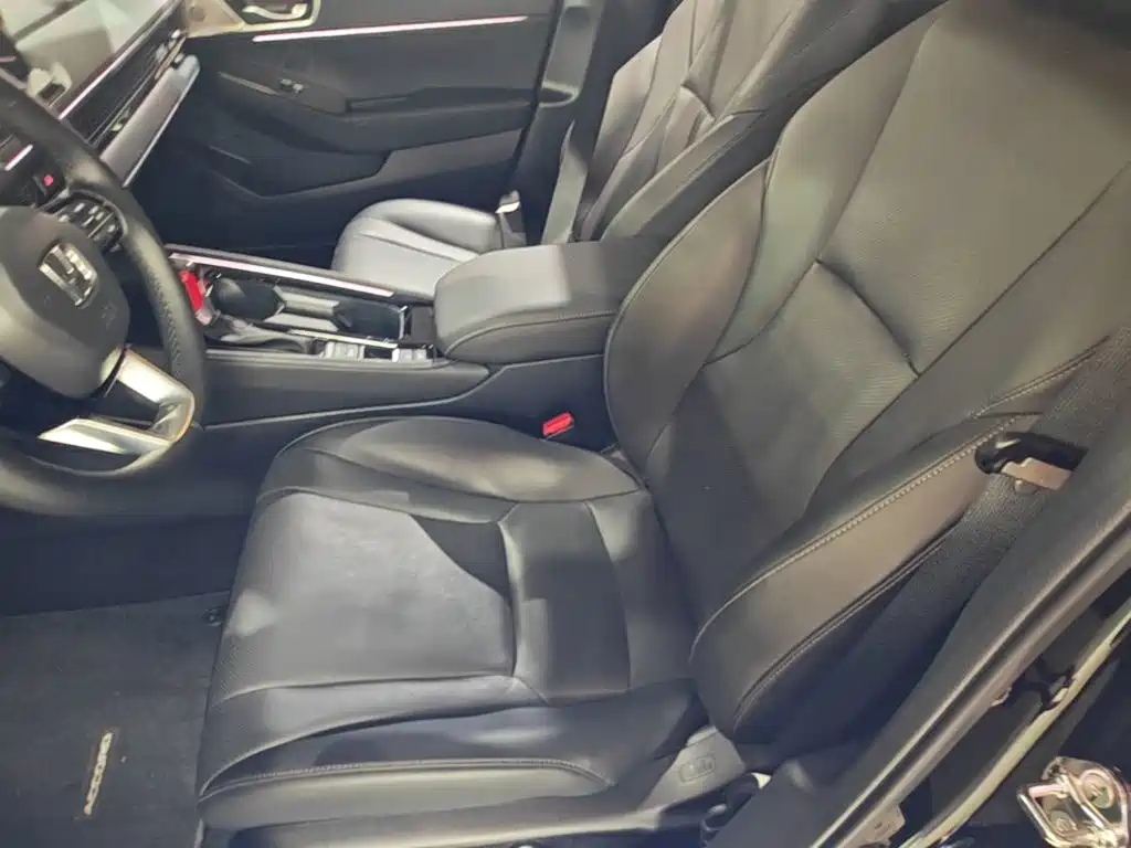 Honda Accord — миниатюра 15