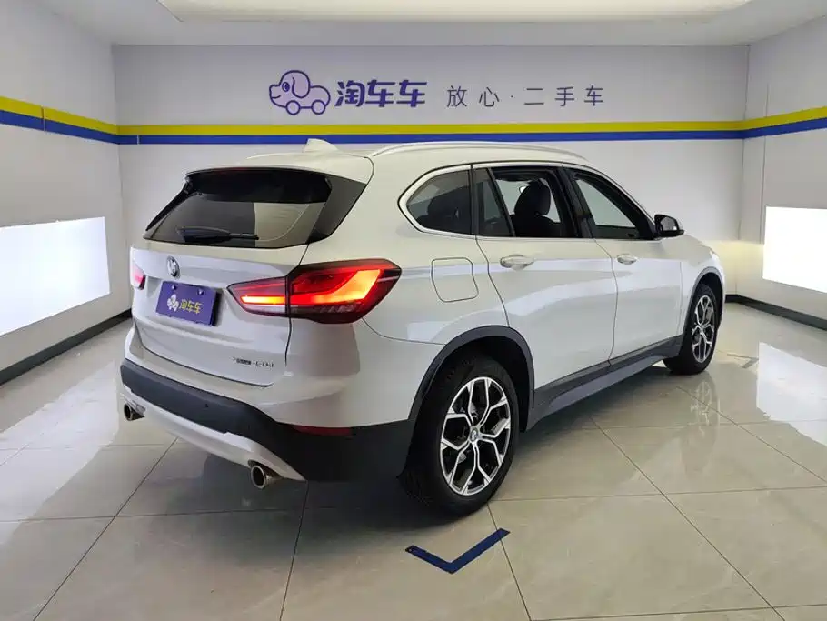 BMW X1 — миниатюра 3