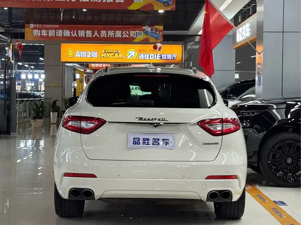 Maserati Levante — миниатюра 5