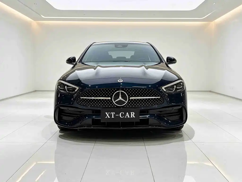 Mercedes-Benz C-Class — миниатюра 2