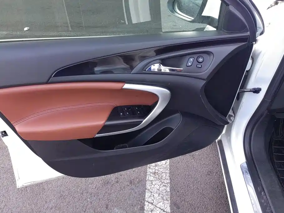 Buick Regal — миниатюра 7