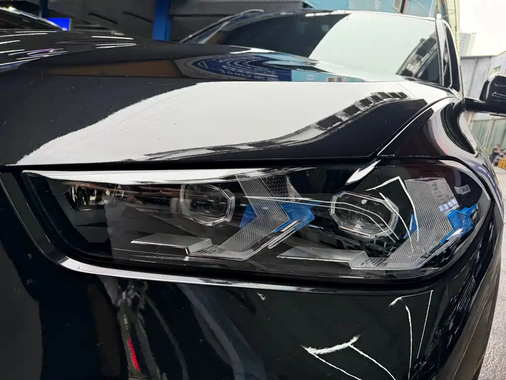 BMW X5 2026 xDrive 40Li M Sport