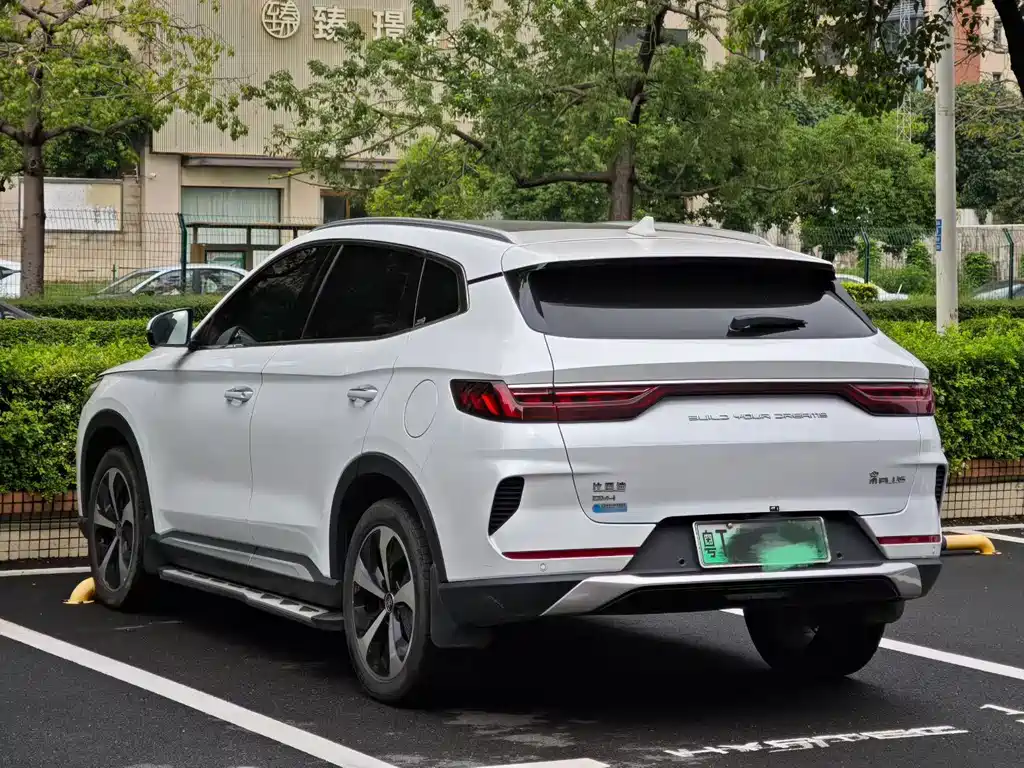 BYD PLUS New Energy — миниатюра 4