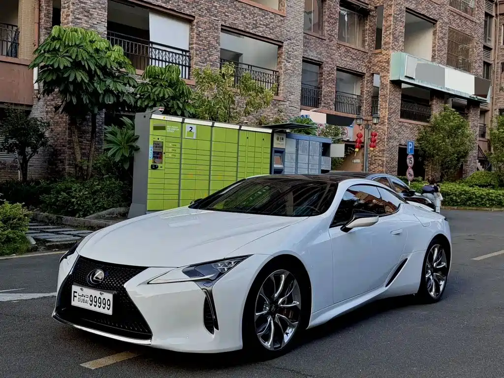 Lexus LC