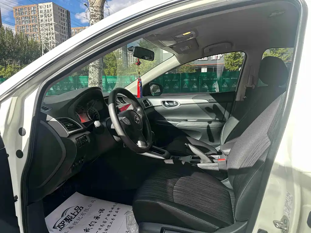 Nissan Sylphy — миниатюра 4