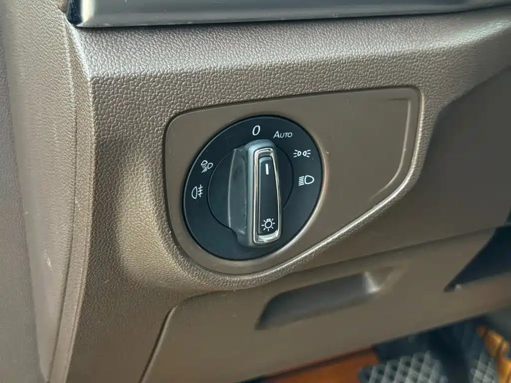 Volkswagen Viloran — миниатюра 37