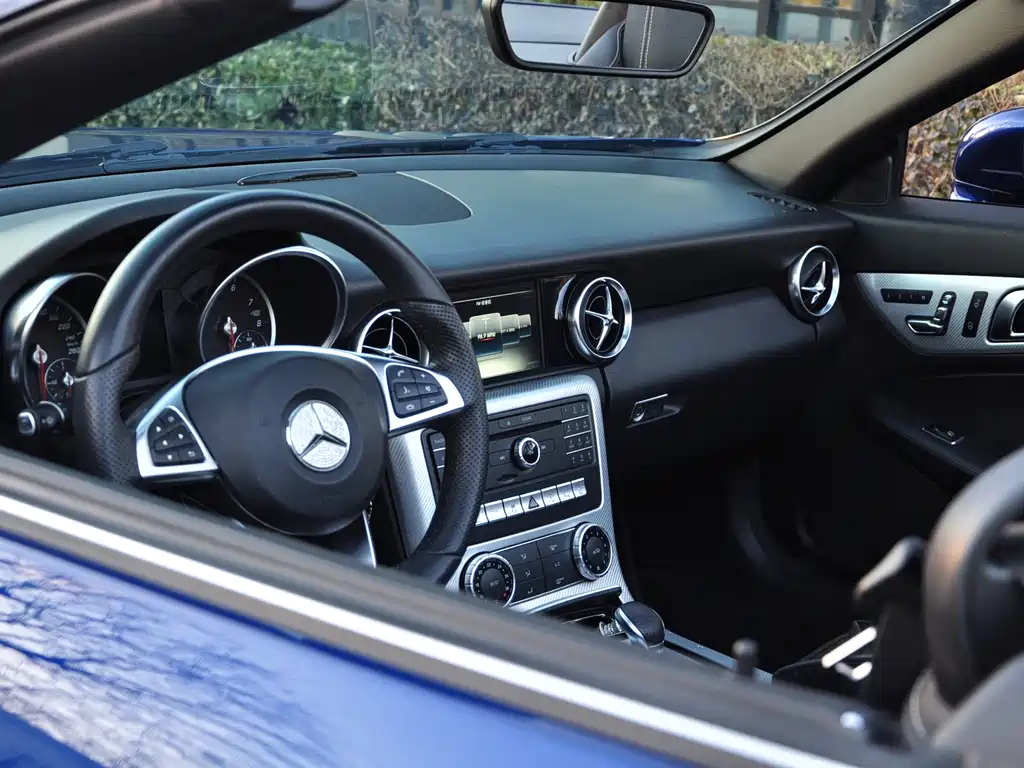 Mercedes-Benz SLC — миниатюра 12