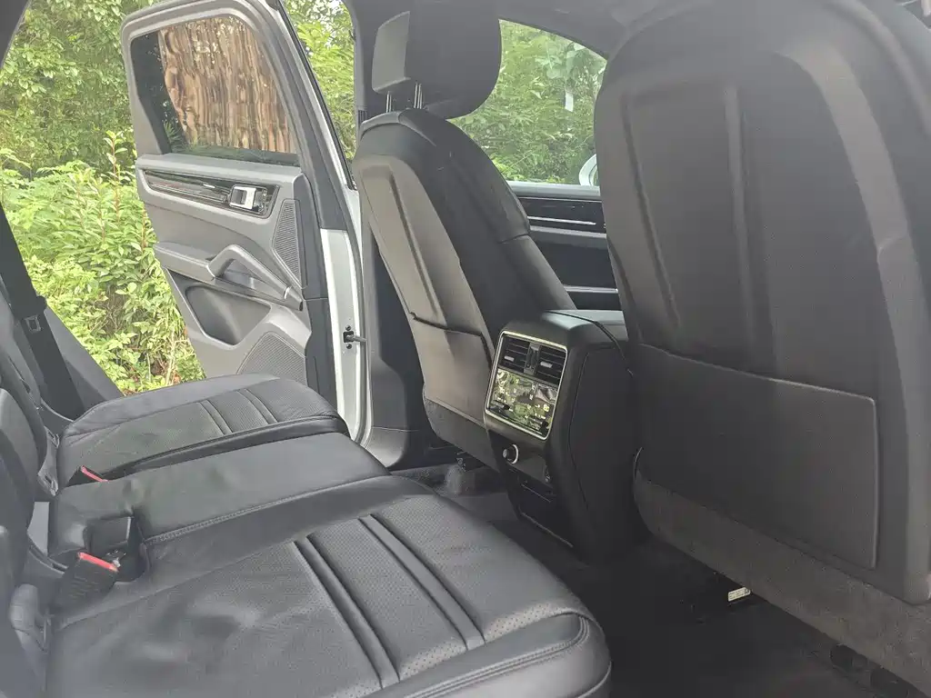 Porsche Cayenne 2018 Cayenne 3.0T