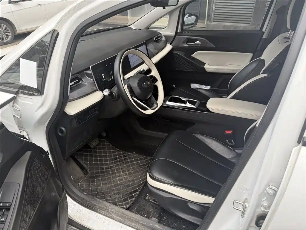 GEELY GEOMETRY E FIREFLY