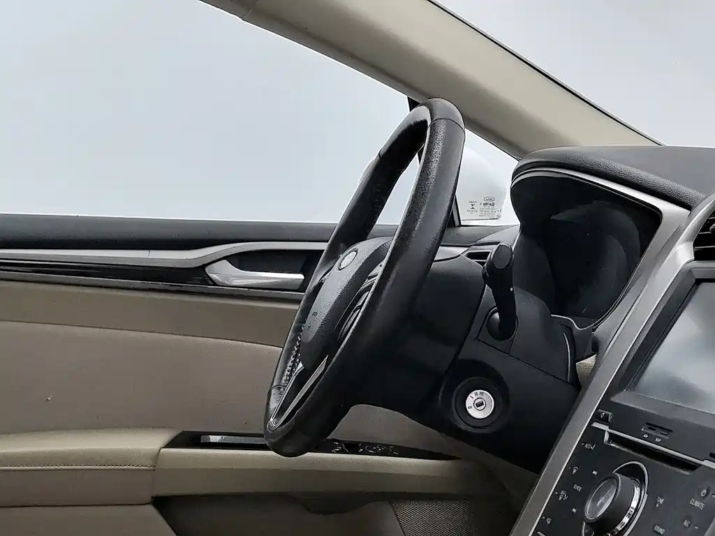Ford Mondeo — миниатюра 22