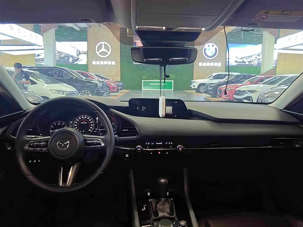 Mazda 3 Axela — миниатюра 4