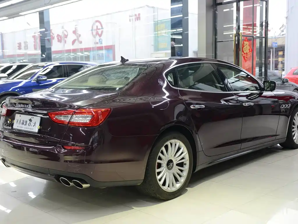 Maserati Quattroporte 3.0T Standard Type, фото 4