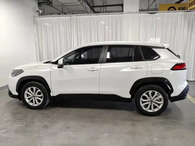 Toyota Frontlander 2023 2.0L CVT Elite
