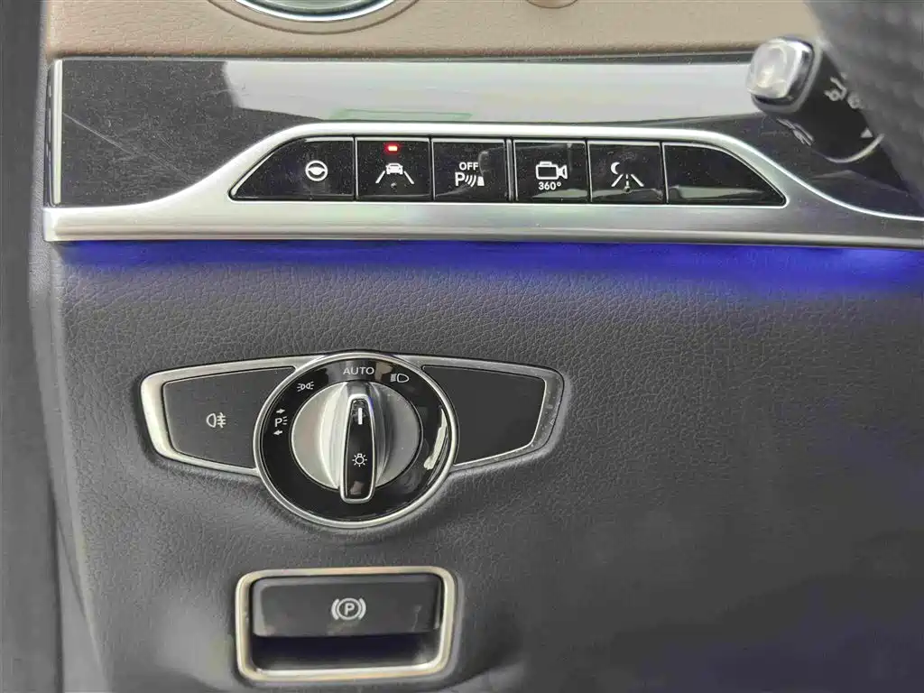 Mercedes-Benz S-Class — миниатюра 19
