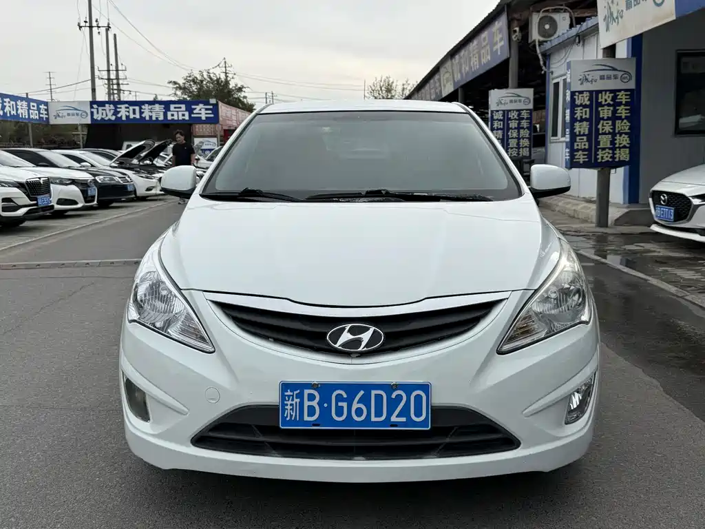 Hyundai Verna — миниатюра 2