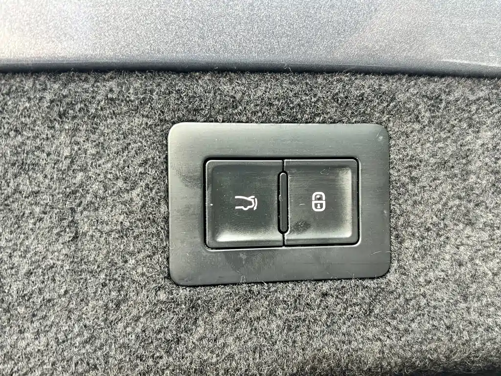 BYD Han 2023 DM-i Champion 121KM Luxury