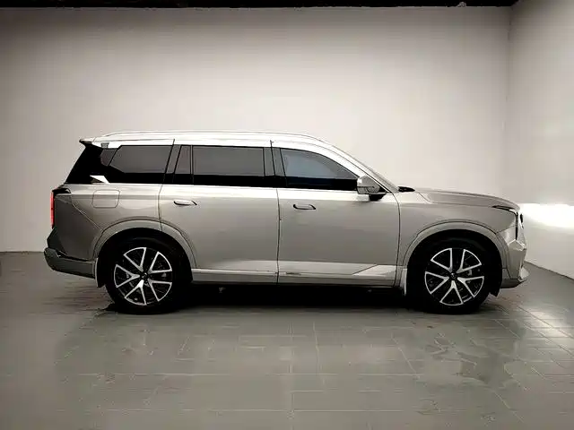 GAC Motor Trumpchi GS8 — миниатюра 8