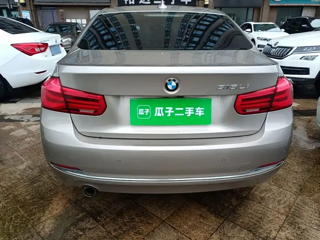 BMW 3 Series 3 2017 318Li Fashion