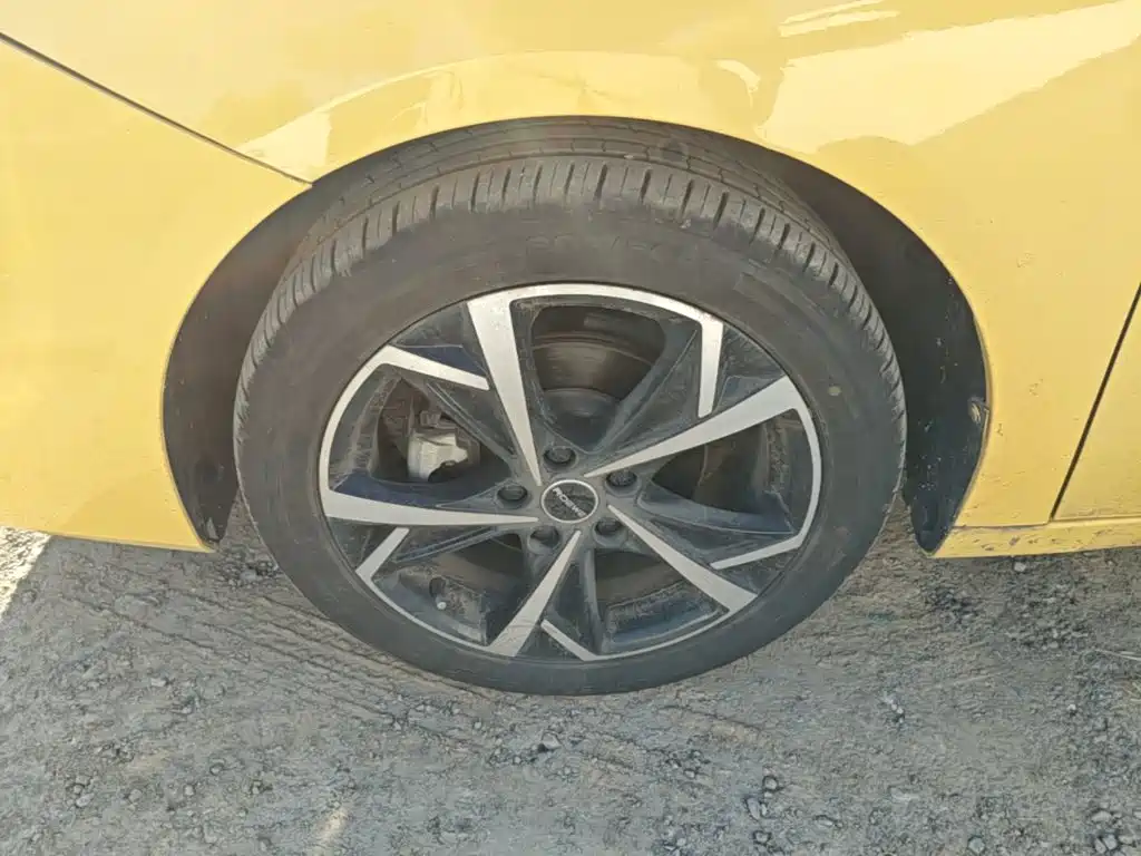 Roewe i5 — миниатюра 23
