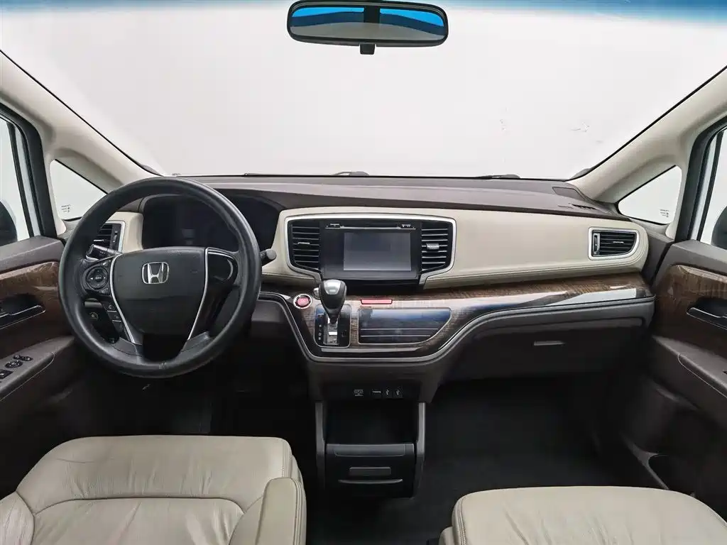 Honda Odyssey 2017 2.4L Luxury