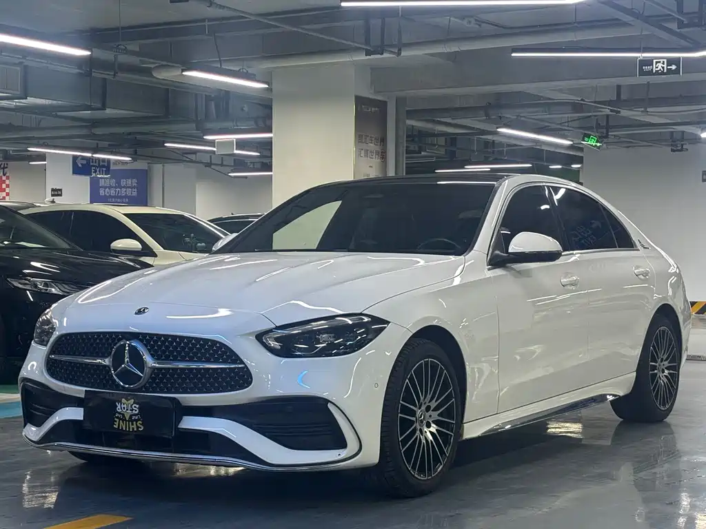 Mercedes-Benz C-Class 2022