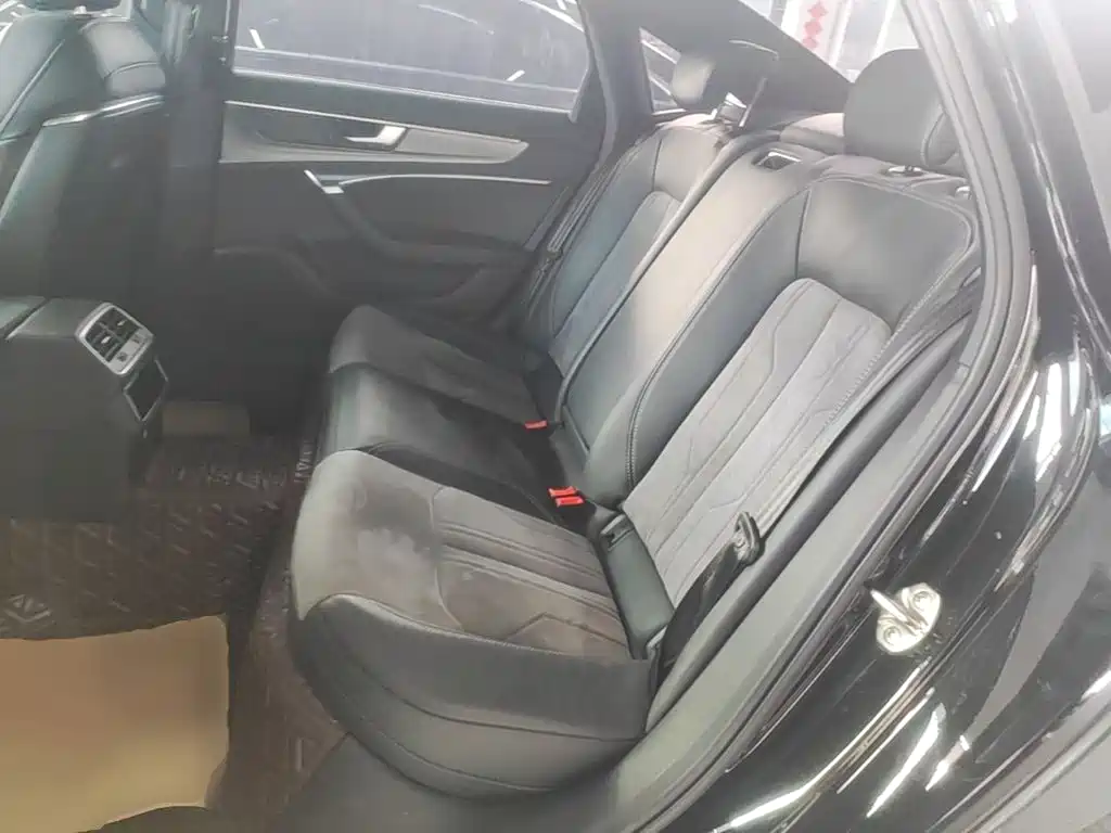 Audi A6L — миниатюра 17