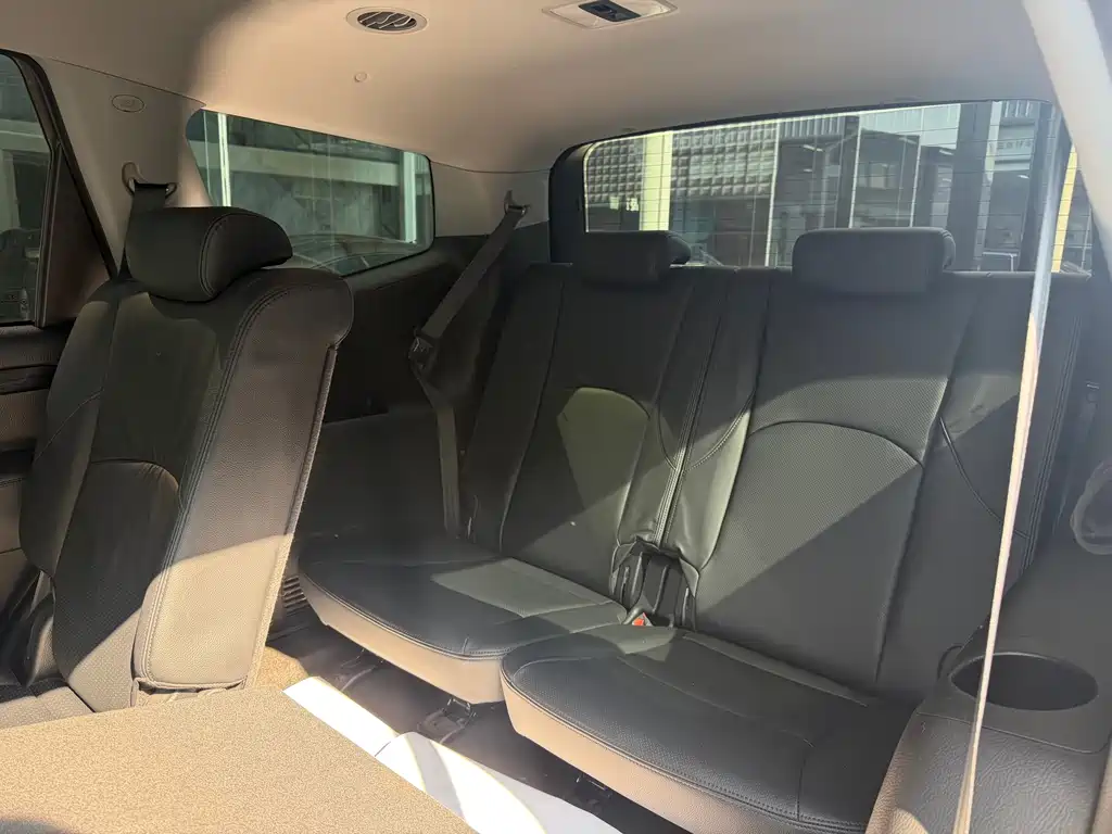 Kia Borrego 2015 3.8L Luxury IV